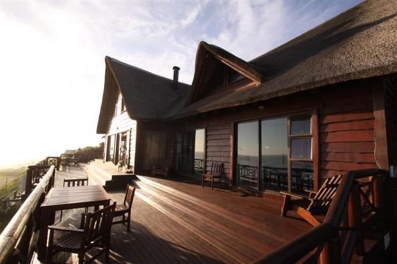 Oyster Bay Beach Lodge Exterior photo
