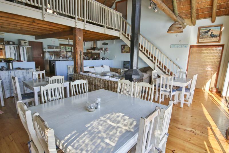 Oyster Bay Beach Lodge Exterior photo